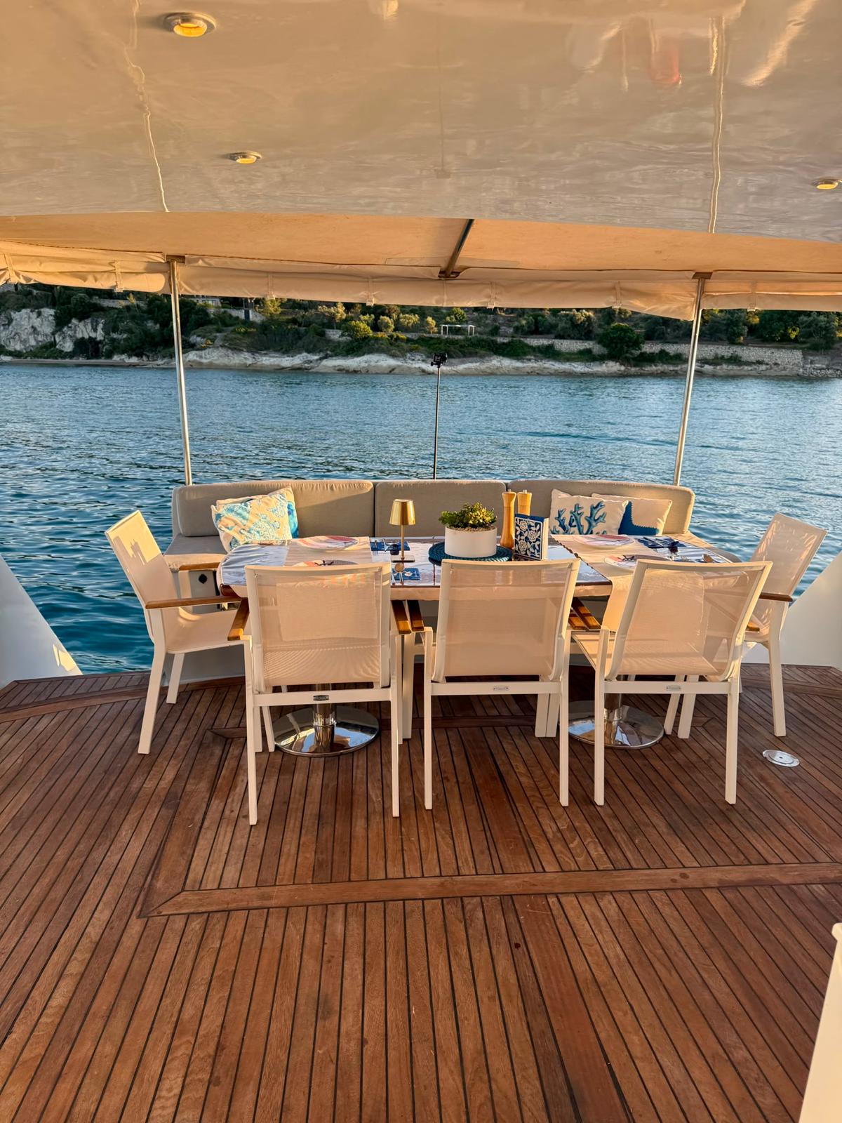 Velora67